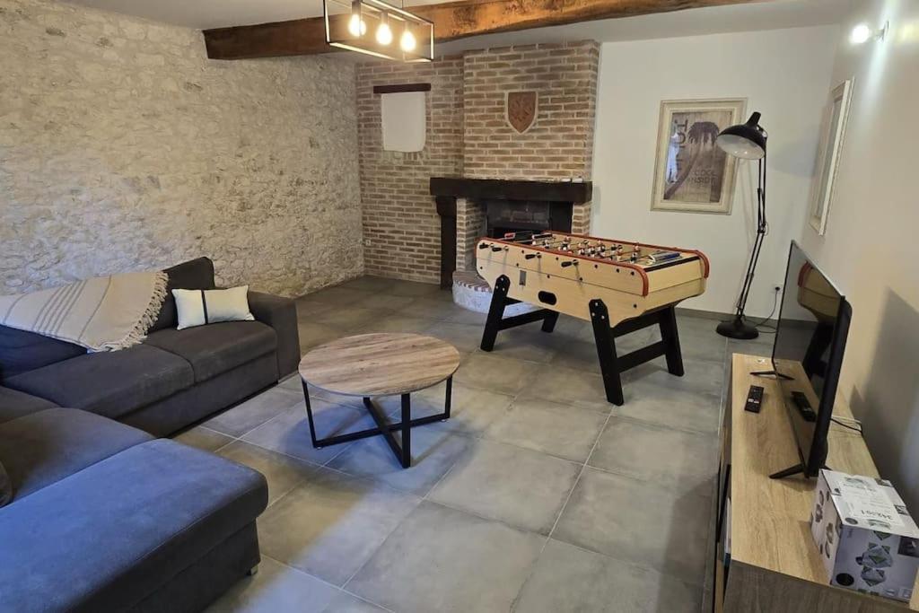 Вилла Aux Deux Marronniers Cathares Castelnau-de-Levis Экстерьер фото